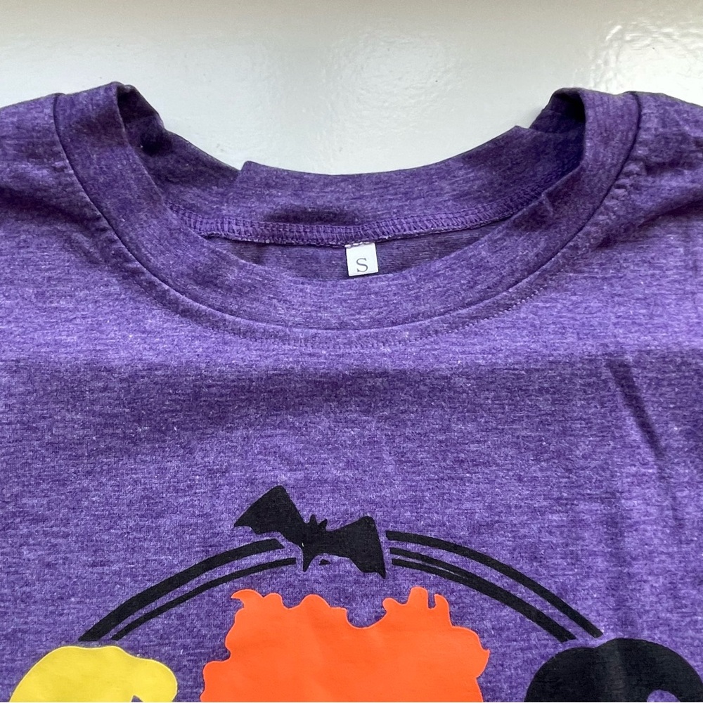 Purple Hocus Pocus Halloween t-shirt “I smell children” Sanderson Sisters - Picture 6 of 8